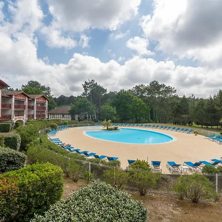 Avec Balcon Et Piscine - Golf De - 4 Pers Biscarrosse