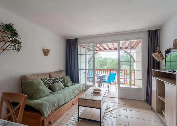 Avec Balcon Et Piscine - Golf De - 4 Pers - Fr-1-319-616 *